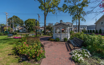 Farmingdale, New York, ,938830